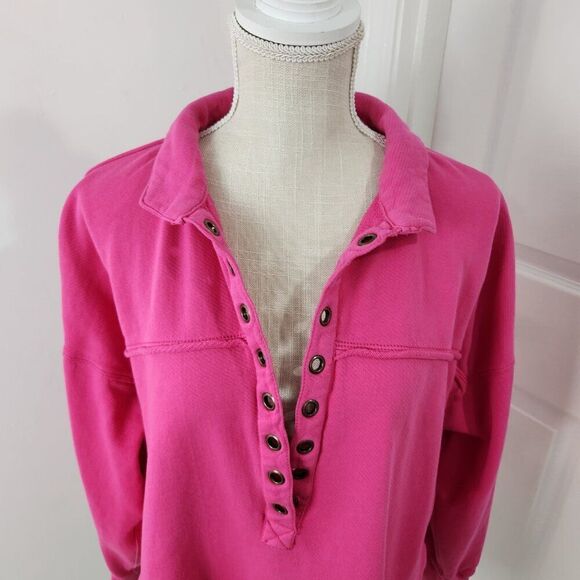 Pilcor Sweatshirt Womens M Pink Collared V Neck Grommet Eyelets Terry Pullover - Picture 2 of 13